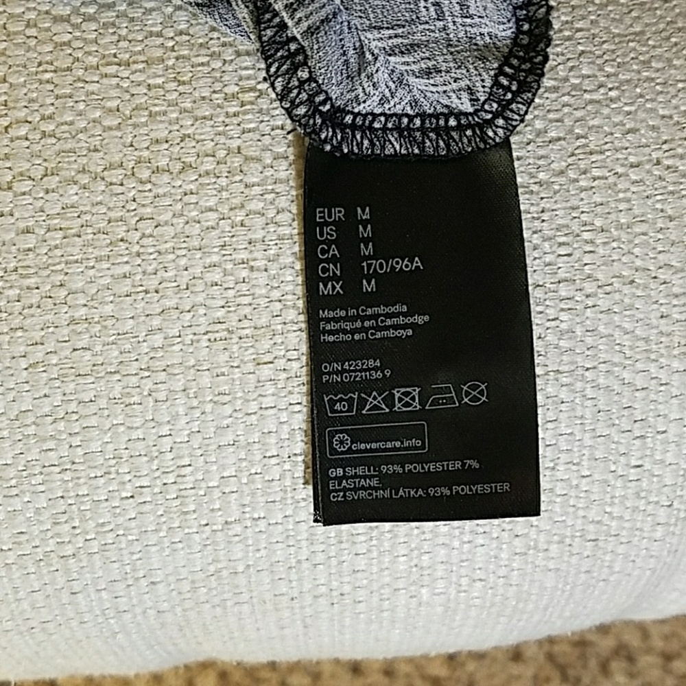 H&M top - Picture 6 of 6